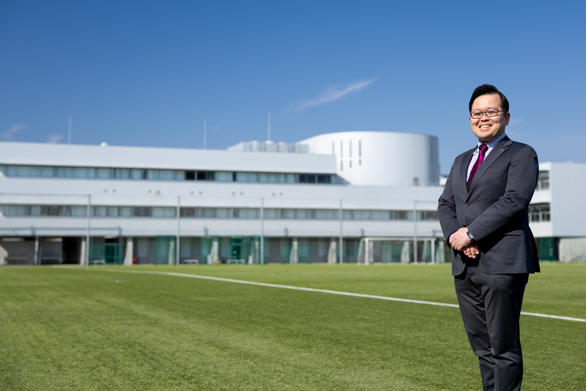 学校長　斉藤 健一